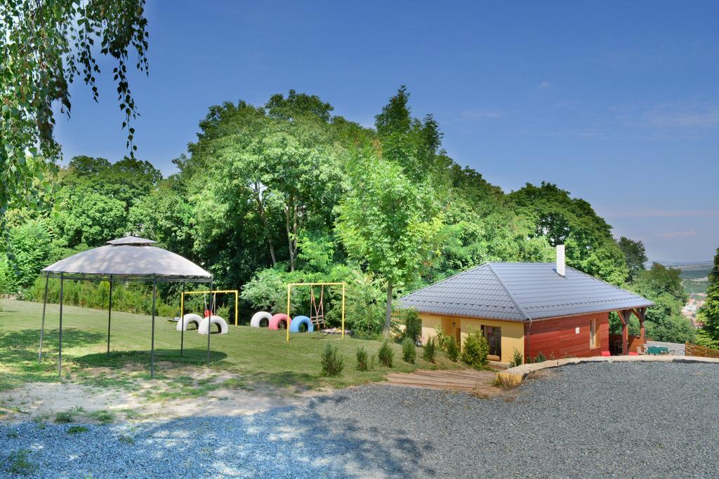 Areal Hradisek Villa Klobouky u Brna Exterior foto